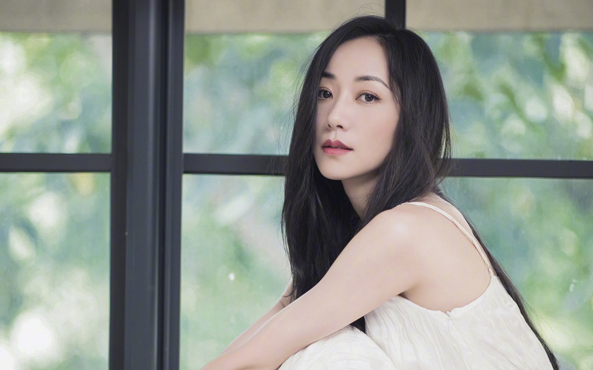 “足球公益行动深入农村，助力青少年梦想实现”，足球公益事业