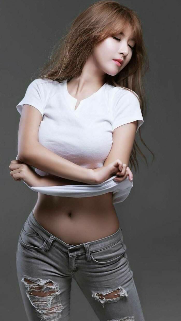 短视频热传：台球神技一击即中，台球实战视频