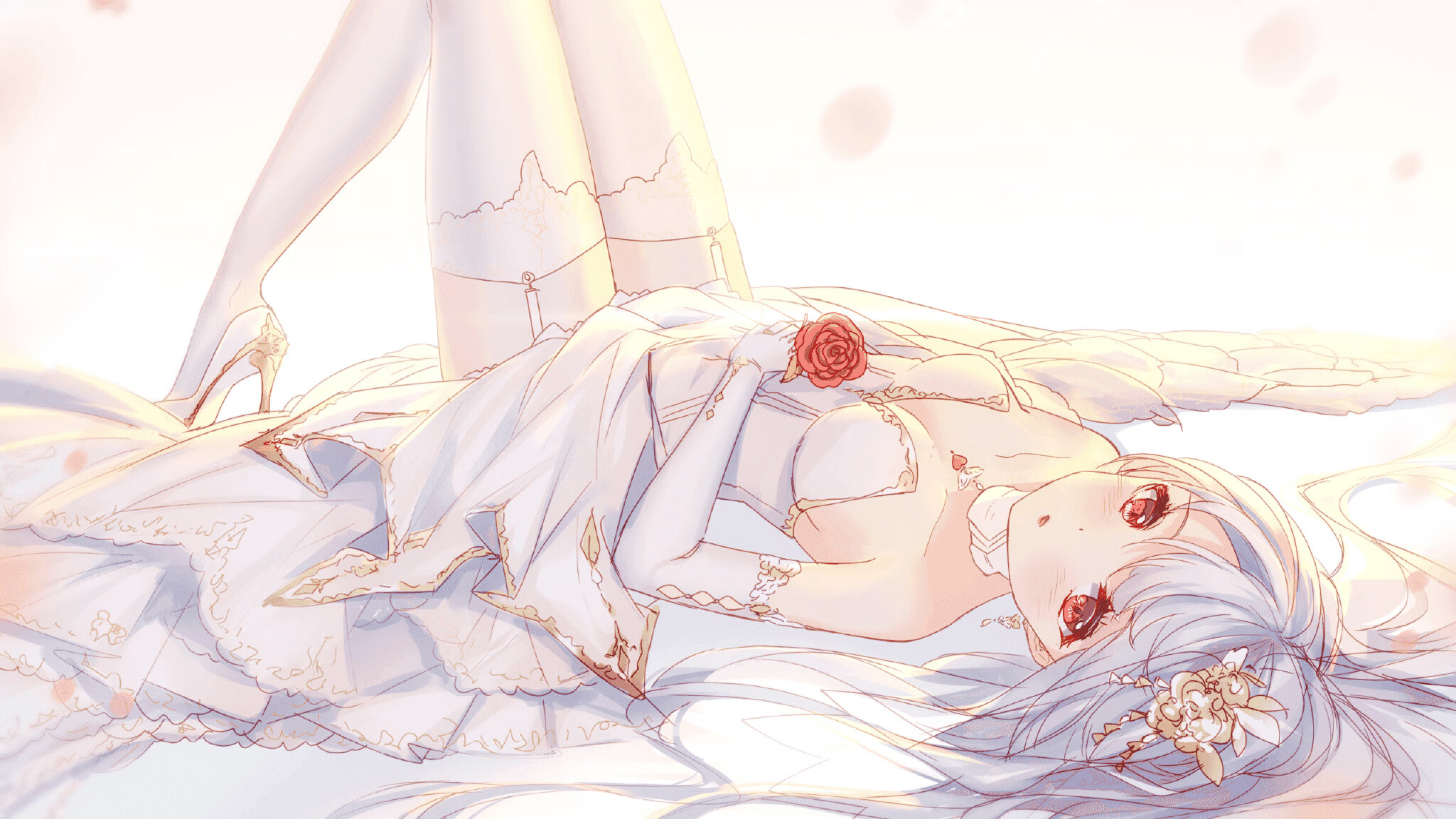 赛场外的温情：车手与粉丝的感人互动瞬间，赛车手的视频