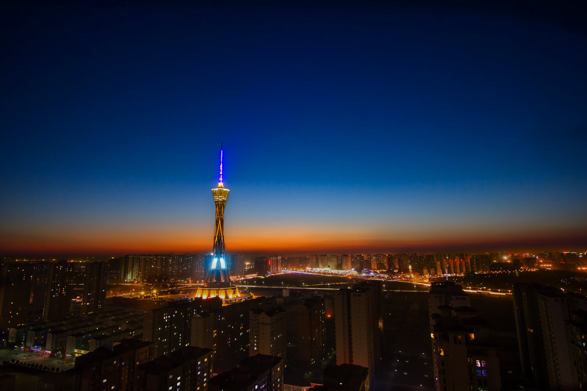 电竞电竞赛事跨国合作成功案例及挑战应对策略，国外电竞项目