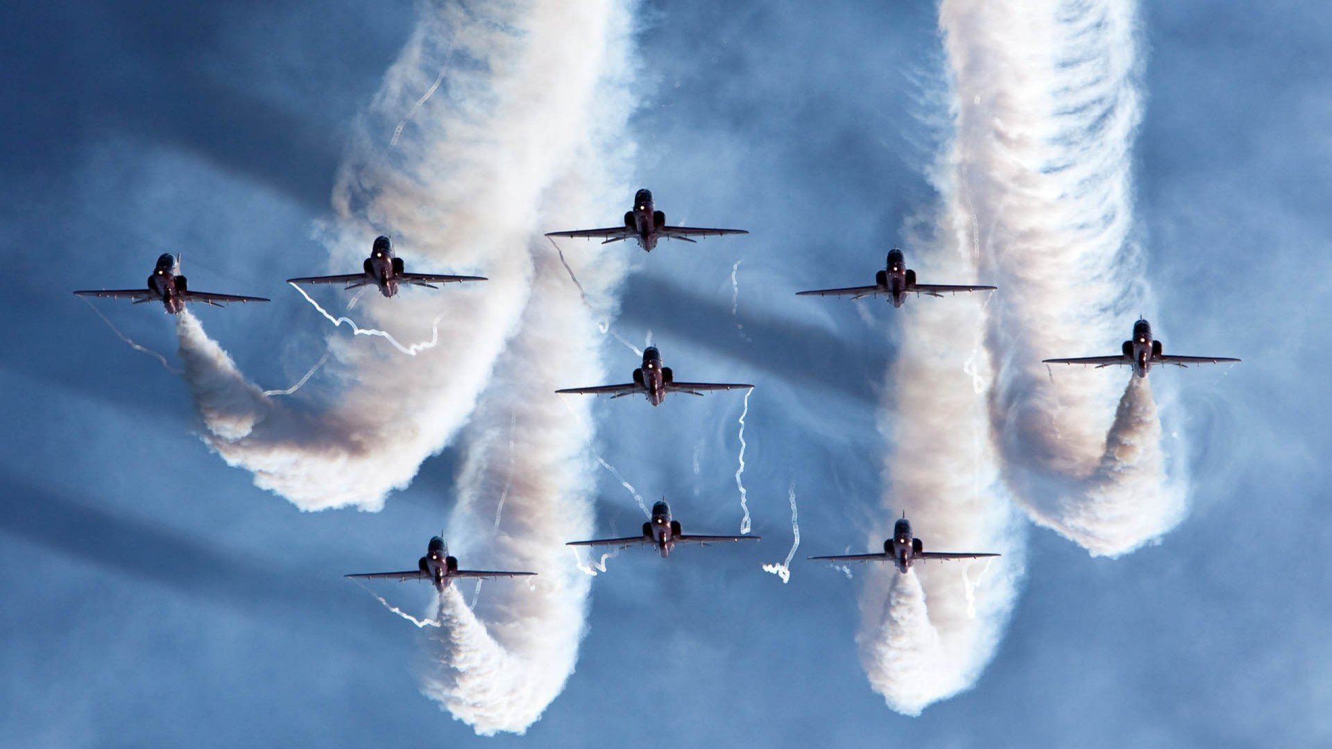 国家队落后时心态崩盘是否源自集训结构，国家队存在